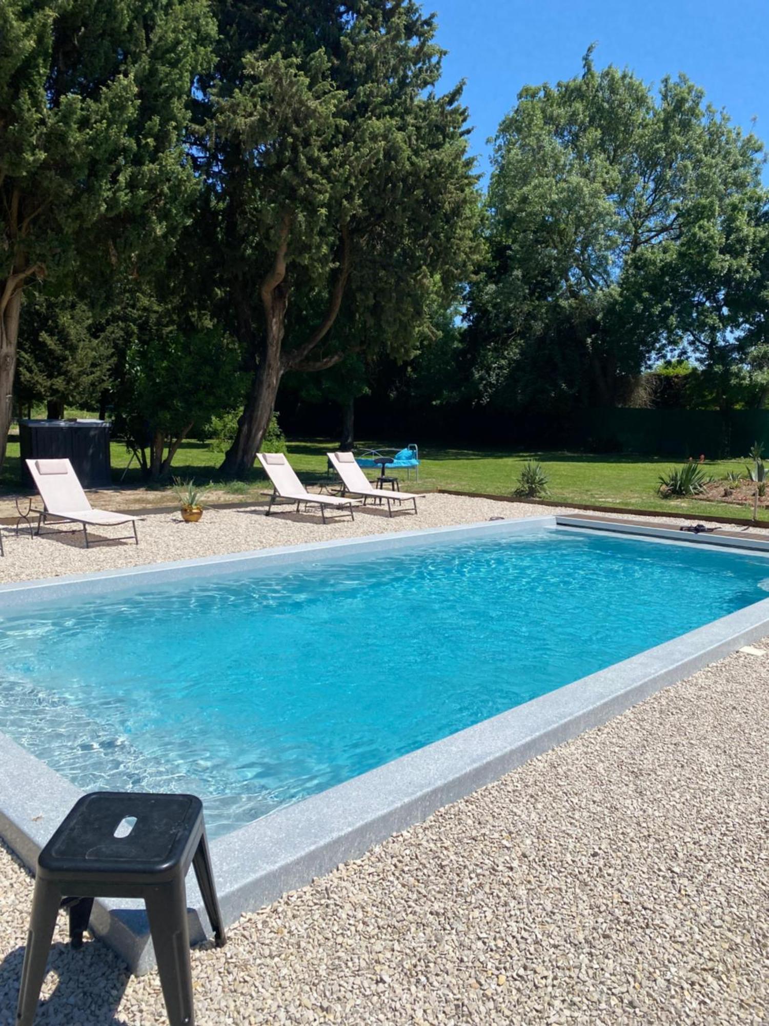 Chambre D'Hotes Les Cypres De L'Ile Avignon Eksteriør billede